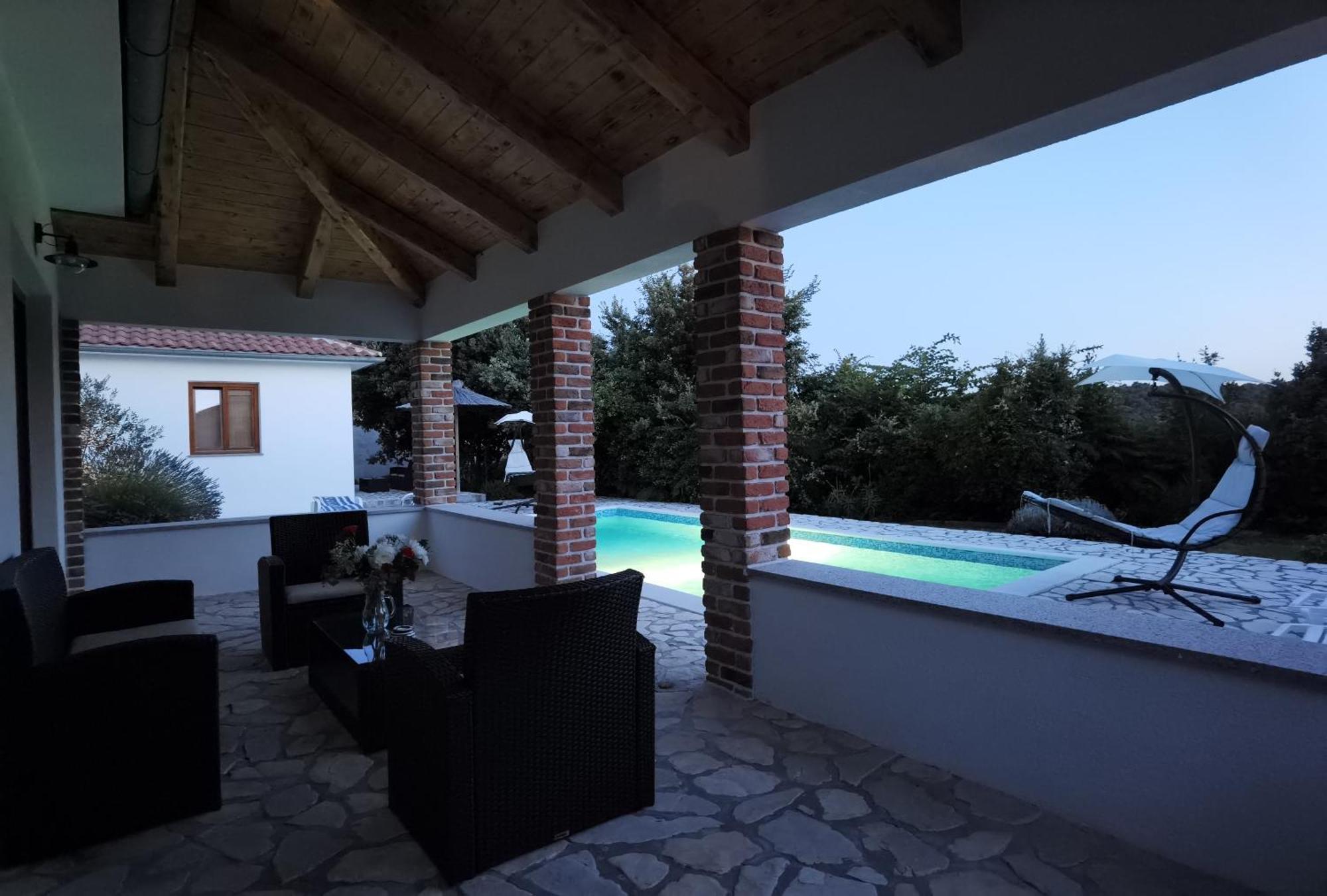 Holiday Homes Sintija Kampor Exterior foto